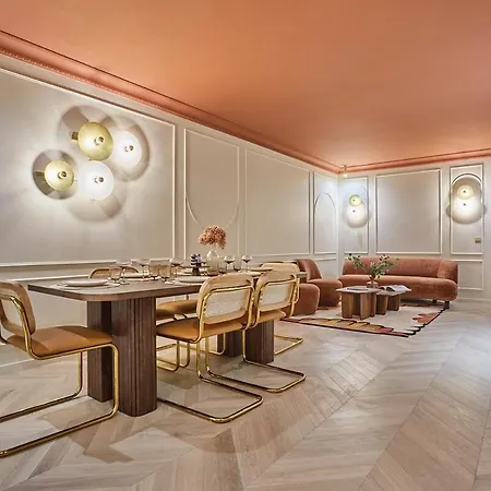 3 Bedrooms Center Of By Prestige Apartment