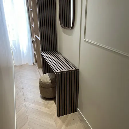 3 Bedrooms Center Of By Prestige Apartment *